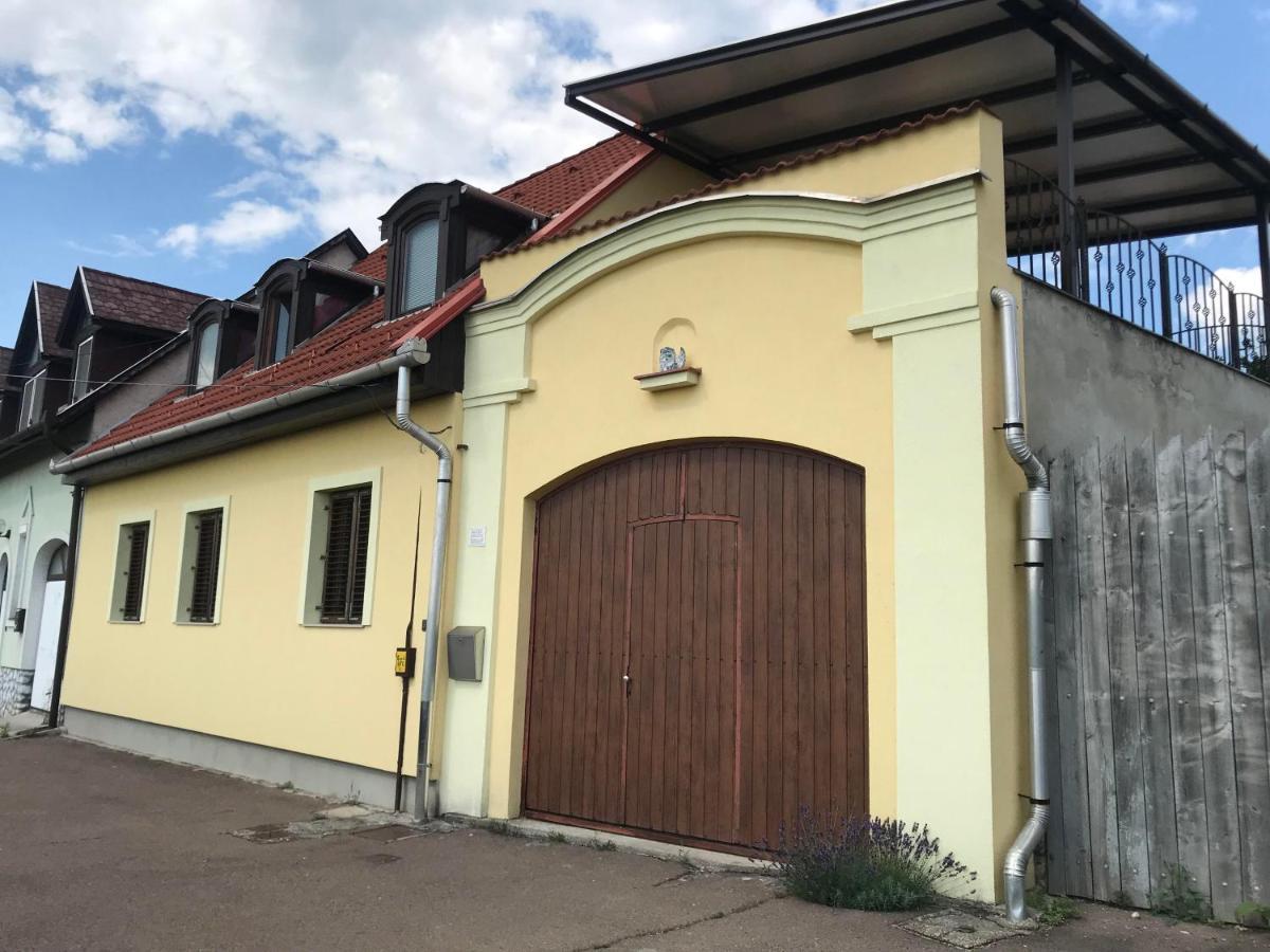 Kiralyszeke Apartman إغير المظهر الخارجي الصورة